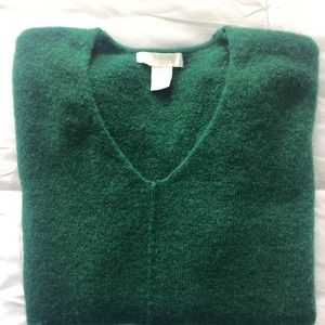 Super soft Kelly green sweater